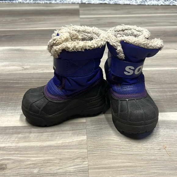 Sorel purple winter boots size 6 - Picture 3 of 10